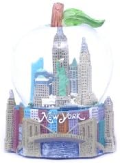 Zizo New York City Classic Apple Snow Globe 65mm