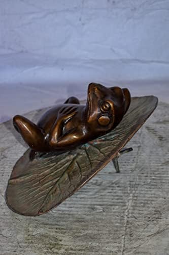 Relaxed Frog with Piped Bronze Statue Fountain