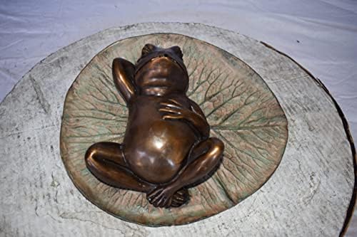 Relaxed Frog with Piped Bronze Statue Fountain